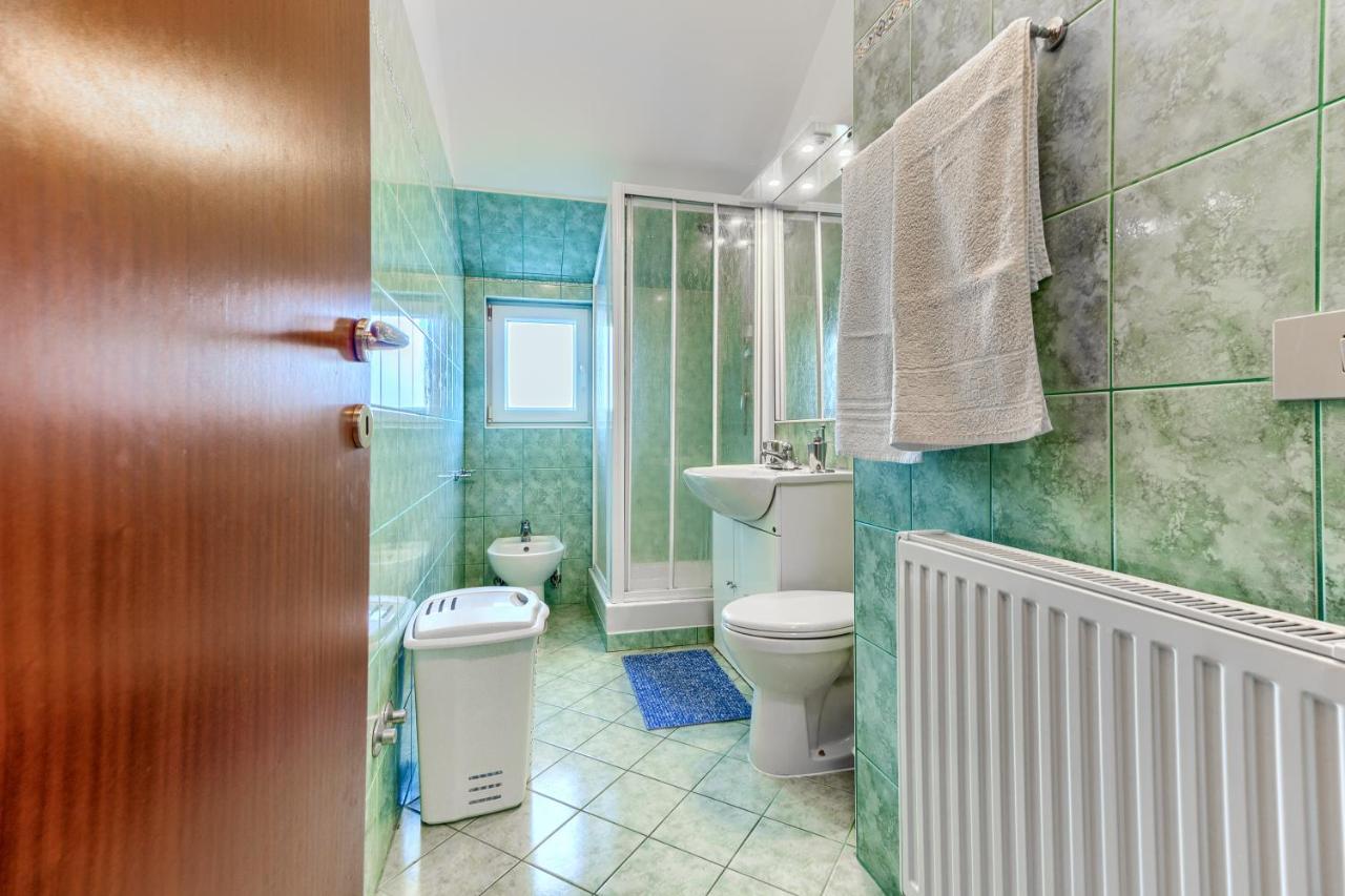 Villa Vittorio Seget Vranjica Bagian luar foto